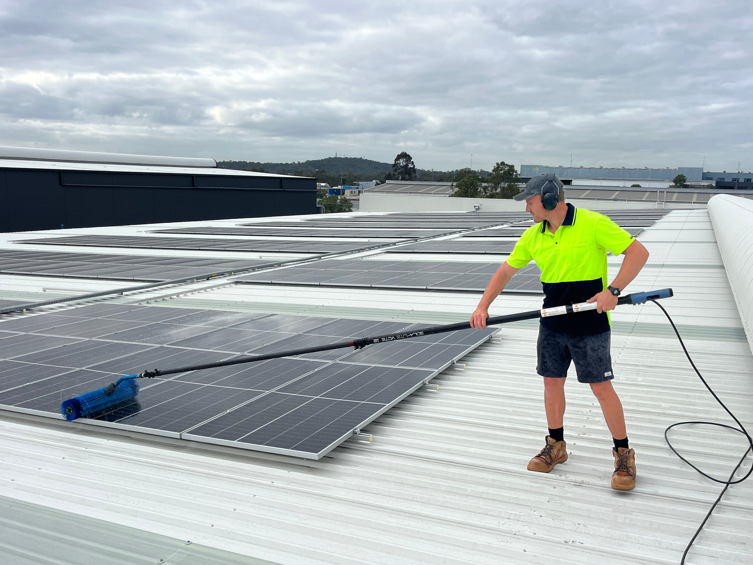 Commercial Solar Panel Cleaning Helensvale | Sol R Clean